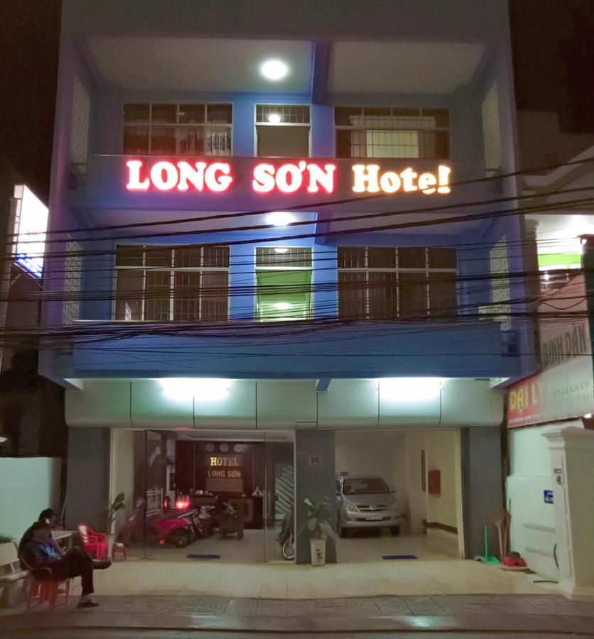 Long Son Hotel ブンタオ エクステリア 写真